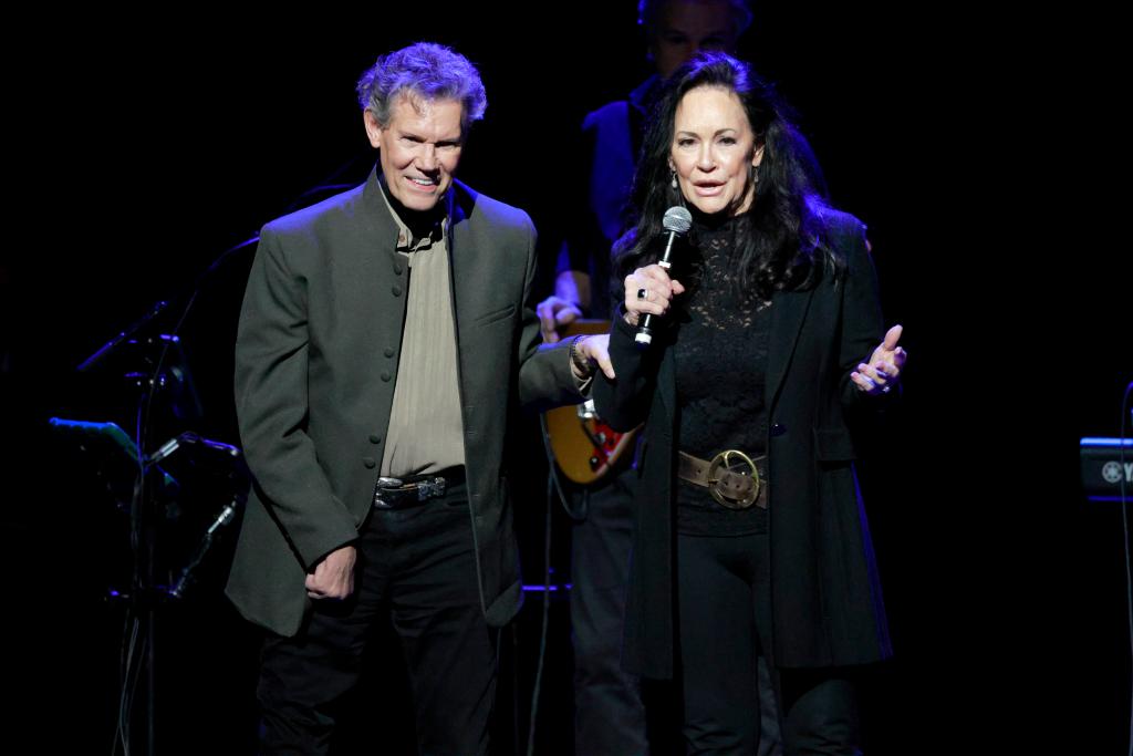 Randy Travis' wife Mary praises his 'iconic' voice as he drops first  Christmas music since stroke | New York Post
